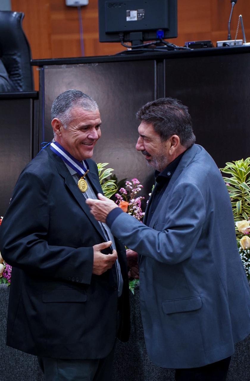 MARCELO SHOW RECEBE MOÇÃO DE APLAUSO NA ASSEMBLEIA LEGISLATIVA E TEM SUA TRAJETÓRIA RECONHECIDA EM MATO GROSSO MARCELO SHOW RECEBE MOÇÃO DE APLAUSO NA ASSEMBLEIA LEGISLATIVA E TEM SUA TRAJETÓRIA RECONHECIDA EM MATO GROSSO