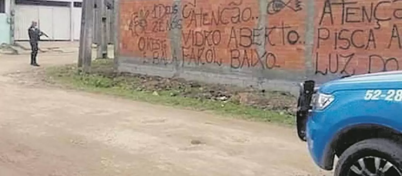  5 PMs são presos por tentarem "vender" traficante a criminosos rivais no RJ