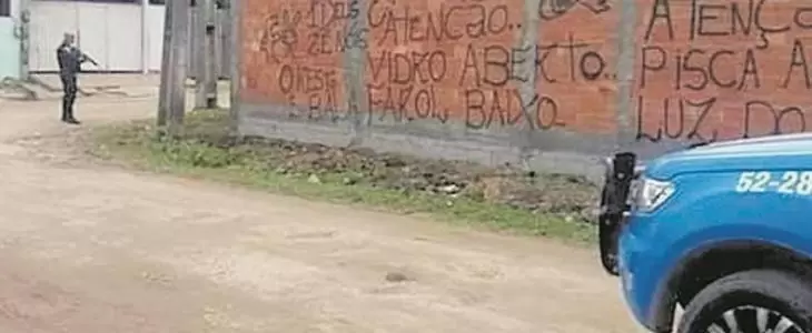  5 PMs são presos por tentarem "vender" traficante a criminosos rivais no RJ