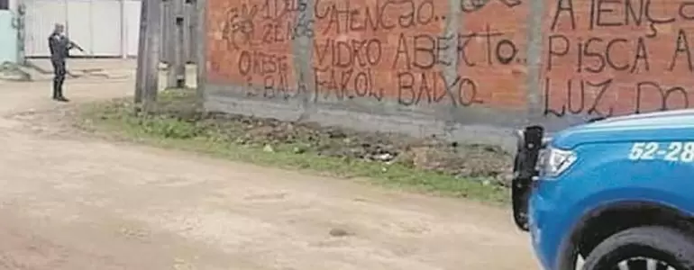  5 PMs são presos por tentarem "vender" traficante a criminosos rivais no RJ