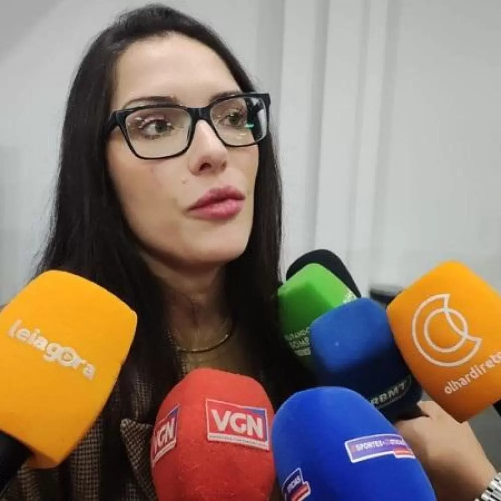  Após saída de Emanuel Pinheiro do MDB, Janaina diz que Emanuelzinho deve ficar no partido
