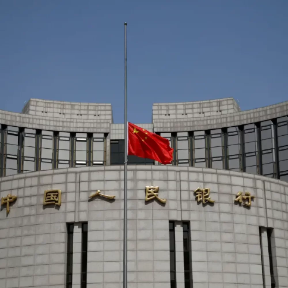  Banco Central da China anuncia que vai ampliar as medidas de apoio ao crescimento da economia.