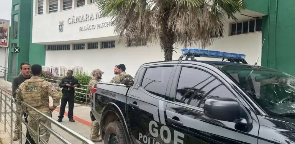  Chico 2000 e Sargento Joelson são afastados da Câmara por decisão judicial