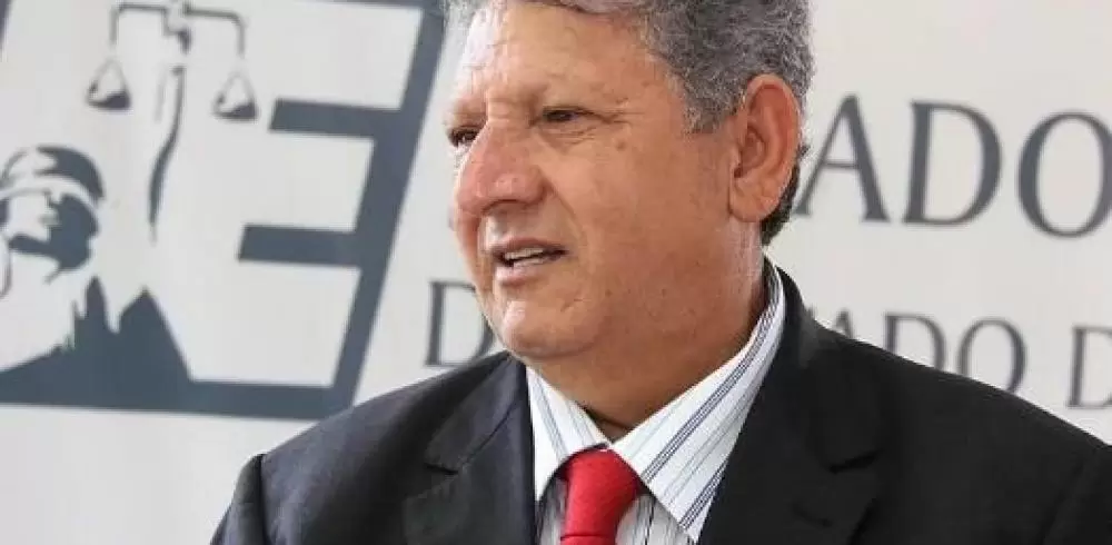  Desembargador afastado é denunciado por suposto prejuízo de R$ 2,3 milhões em disputa de fazenda