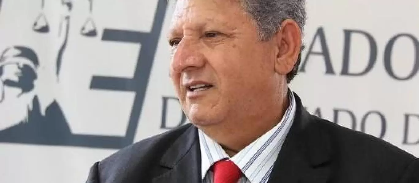  Desembargador afastado é denunciado por suposto prejuízo de R$ 2,3 milhões em disputa de fazenda