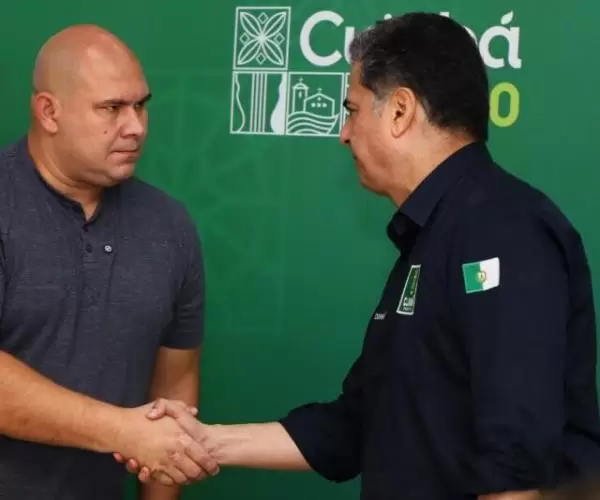  Emanuel denuncia Abilio por uso político da comunicação