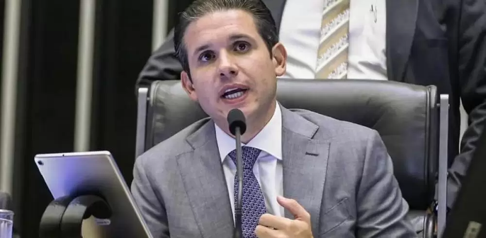  Escala 6x1 pode chegar ao fim; proposta avança na Câmara