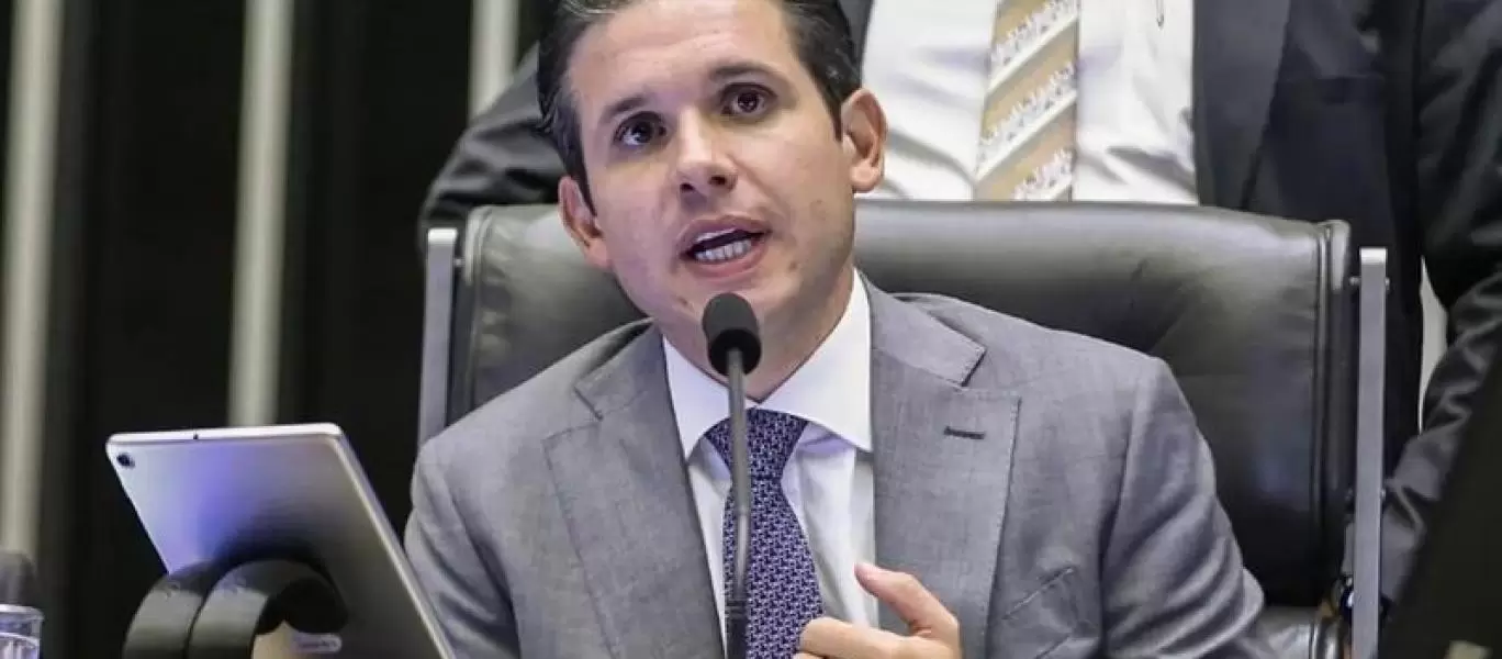  Escala 6x1 pode chegar ao fim; proposta avança na Câmara