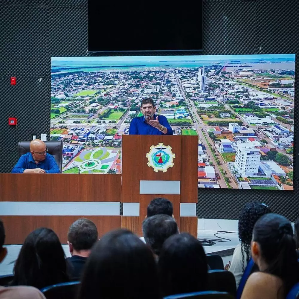  Evento idealizado por Dr. João reúne empresários para discutir Reforma Tributária e mudanças nas normas trabalhistas em Campo Novo do Parecis