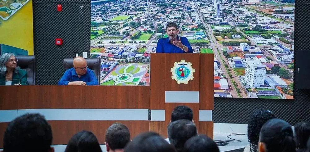  Evento idealizado por Dr. João reúne empresários para discutir Reforma Tributária e mudanças nas normas trabalhistas em Campo Novo do Parecis