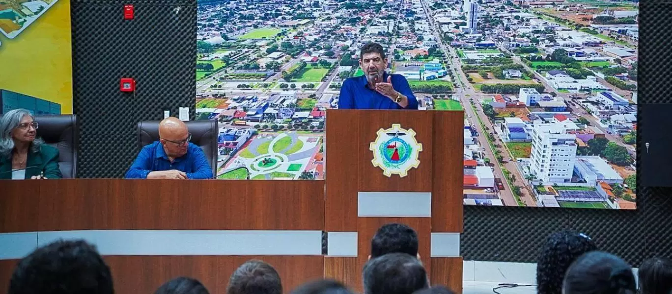  Evento idealizado por Dr. João reúne empresários para discutir Reforma Tributária e mudanças nas normas trabalhistas em Campo Novo do Parecis