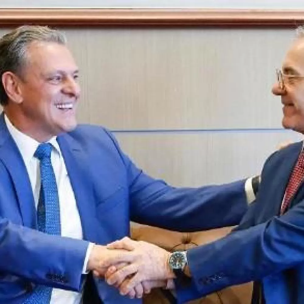  Fávaro e Décio Lima lançam programa Acredita Sebrae em Cuiabá