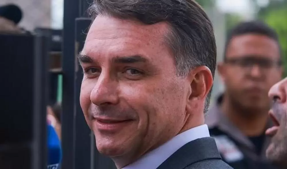  Flávio Bolsonaro confirma presença na Norte Show em Sinop e destaca força do agronegócio
