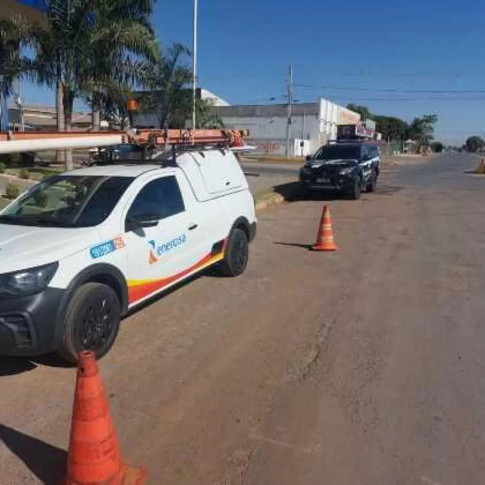  Funcionários da Energisa são presos por cobrar R$ 15 mil de propina em MT