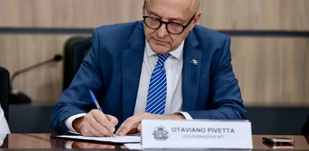  Governo anuncia investimento de R$ 1,4 bilhão para expansão da energia trifásica em MT