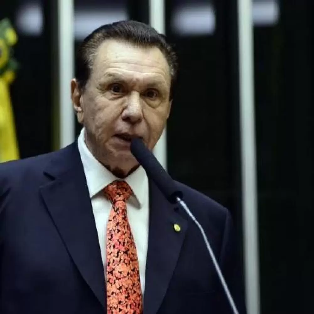  Governo terá de quitar pensão vitalícia atrasada do Carlos Bezerra