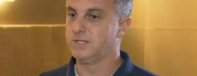  Huck critica Bolsa Família, mas utilizou crédito subsidiado do BNDES para adquirir avião