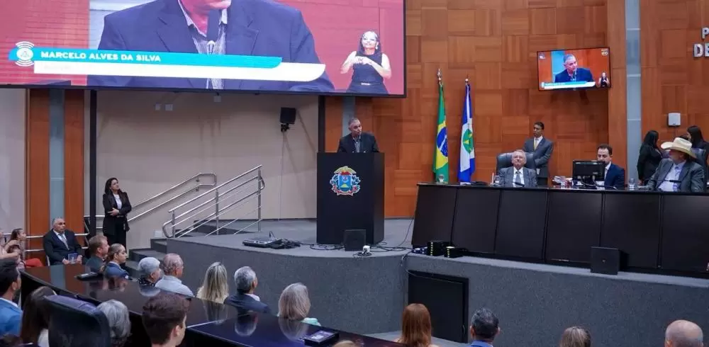  MARCELO SHOW RECEBE COMENDA MARECHAL CANDIDO RONDON NA ASSEMBLEIA LEGISLATIVA E TEM SUA TRAJETÓRIA RECONHECIDA EM MATO GROSSO