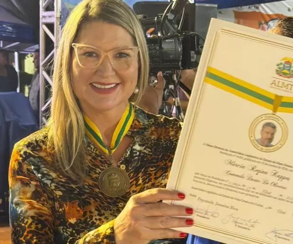 MÁRCIA KAPPES RECEBE COMENDA DANTE DE OLIVEIRA, UMA DAS MAIORES HONRARIAS DE MATO GROSSO