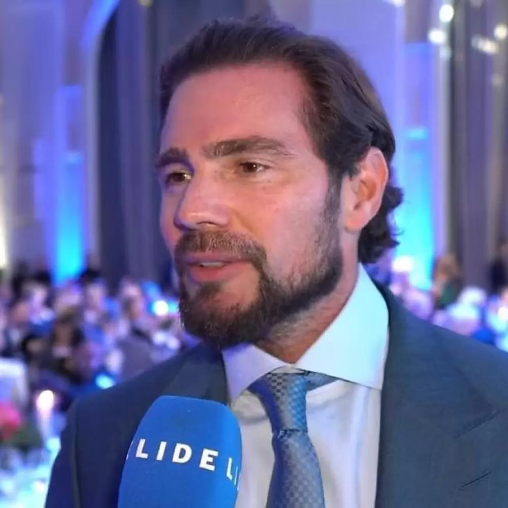 Mensagens revelam esquema de R$ 1 milhão por mês e ameaças de Vorcaro a funcionários e jornalistas Mensagens revelam esquema de R$ 1 milhão por mês e ameaças de Vorcaro a funcionários e jornalistas