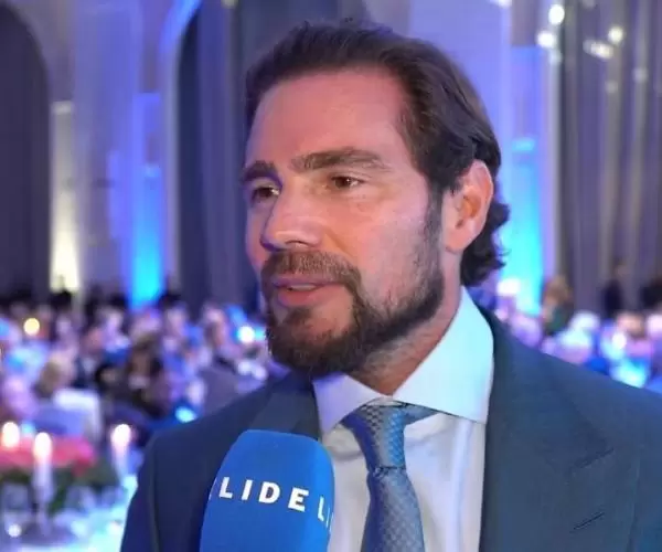  Mensagens revelam esquema de R$ 1 milhão por mês e ameaças de Vorcaro a funcionários e jornalistas