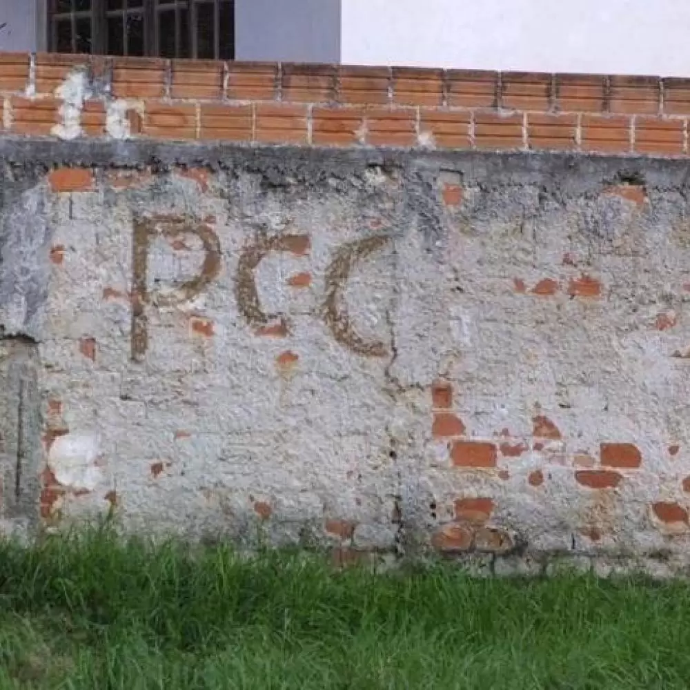  PT pede CPI para investigar PCC e infiltração no setor financeiro