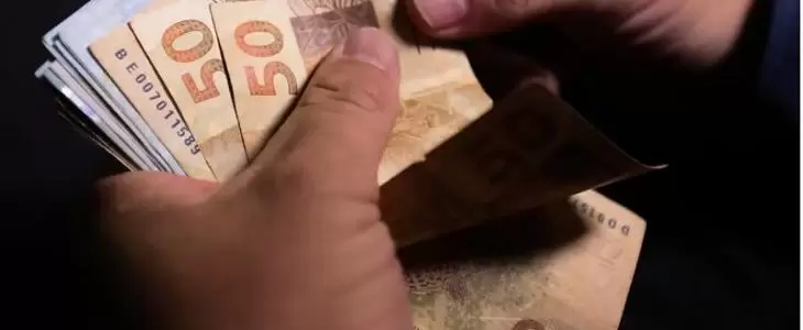 Supersalários: 1% dos servidores brasileiros custam R$ 20 bilhões aos cofres públicos Supersalários: 1% dos servidores brasileiros custam R$ 20 bilhões aos cofres públicos