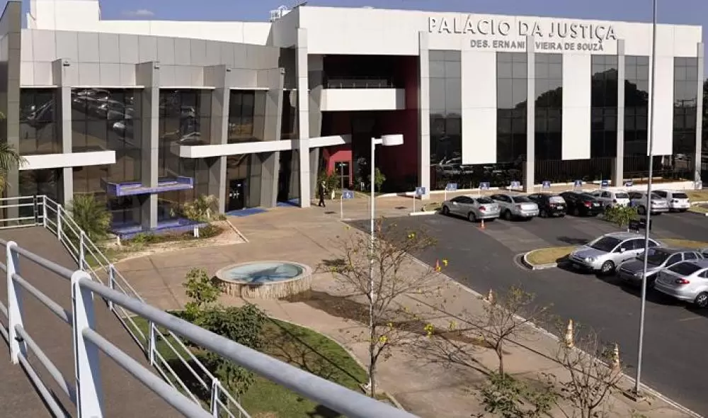  TJ nega devolver auxílio de R$ 10 mil pago a servidores e mantém desconto determinado pelo CNJ
