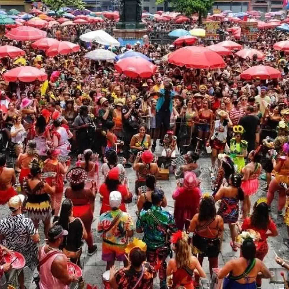 Veja o que abre e o que fecha no Estado durante o Carnaval Veja o que abre e o que fecha no Estado durante o Carnaval