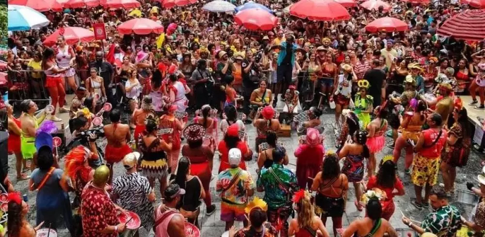  Veja o que abre e o que fecha no Estado durante o Carnaval